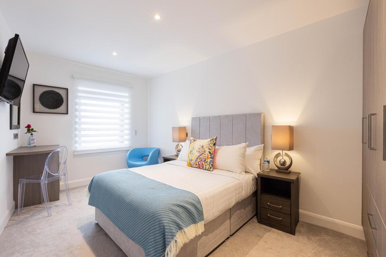 Deluxe Suite with Sea View