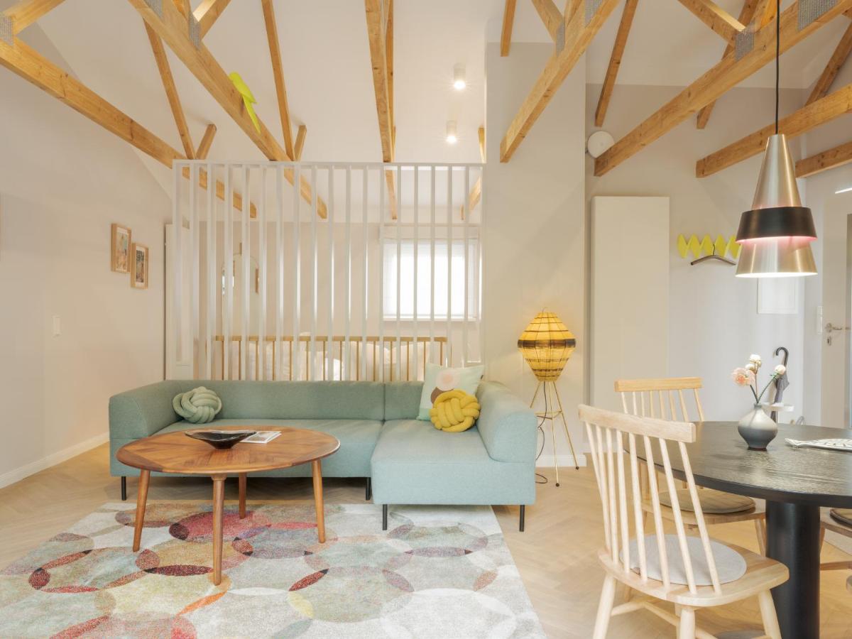 Apartment with Terrace - Annex
