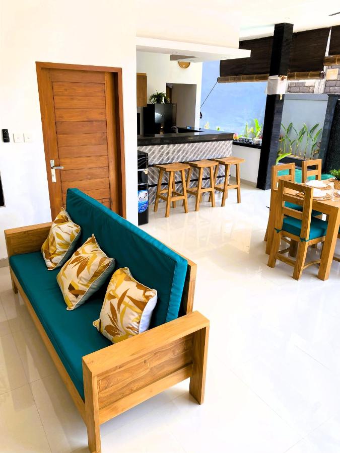 Villa Solas Legian - B&B Legian