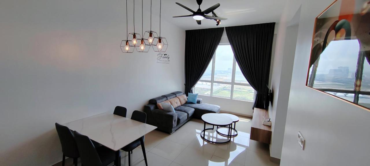 B&B Malacca - Seaview@Ambercove Impression city - Bed and Breakfast Malacca