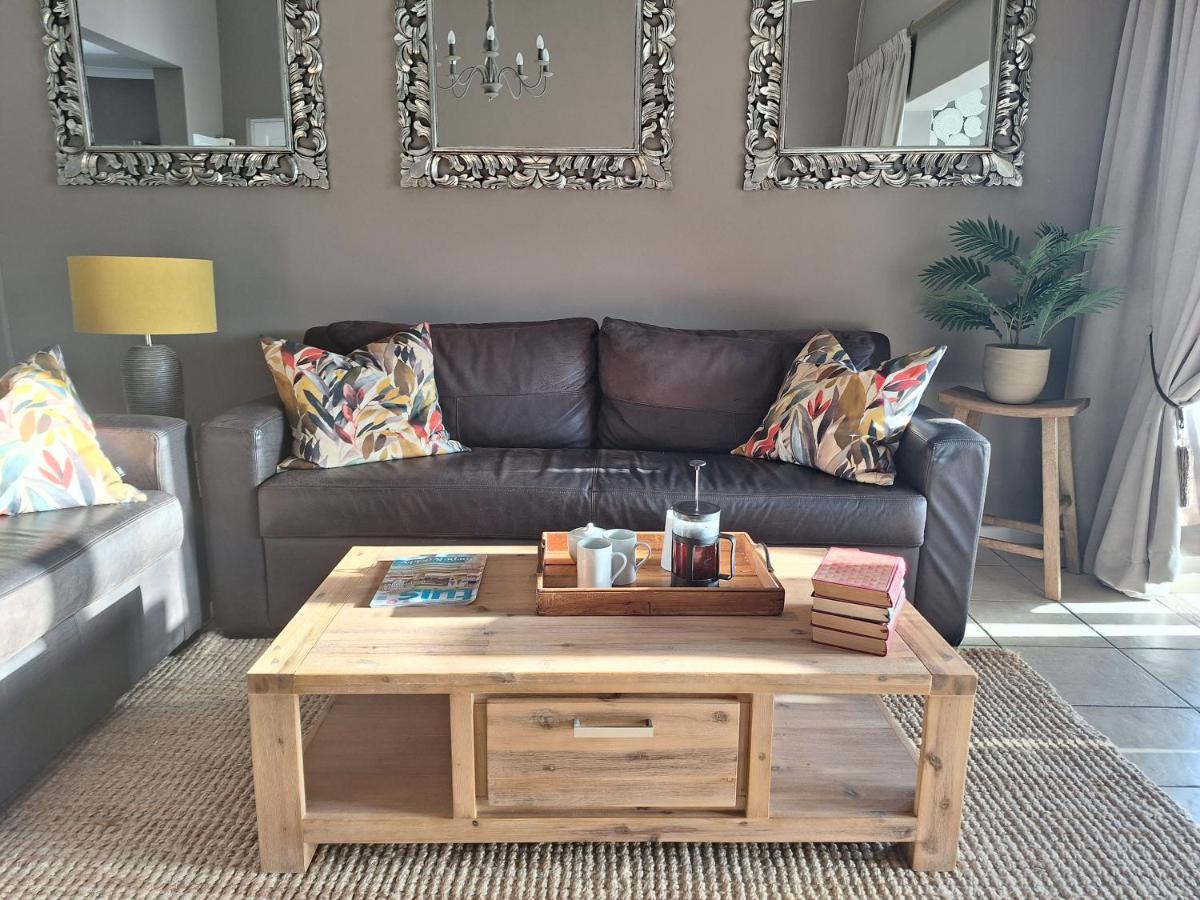 Estoril Villas 10 - B&B Mossel Bay