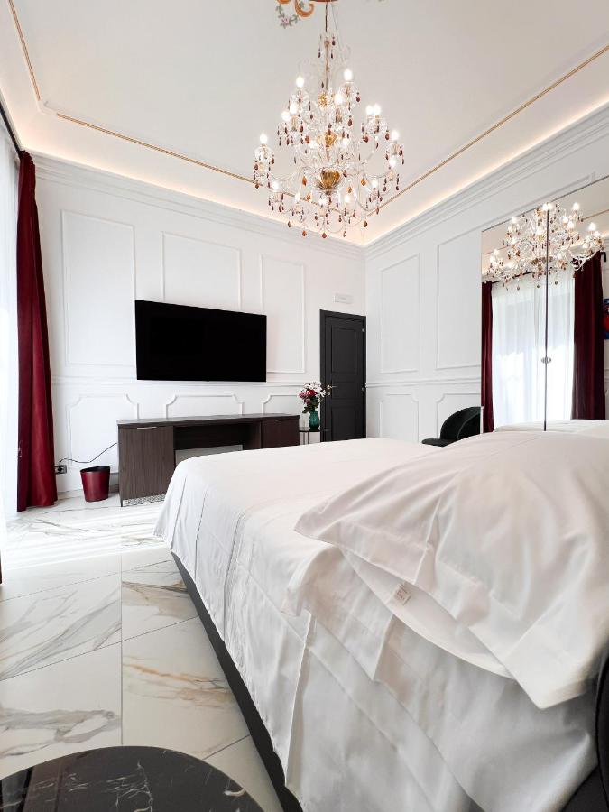 King Room with Spa Bath