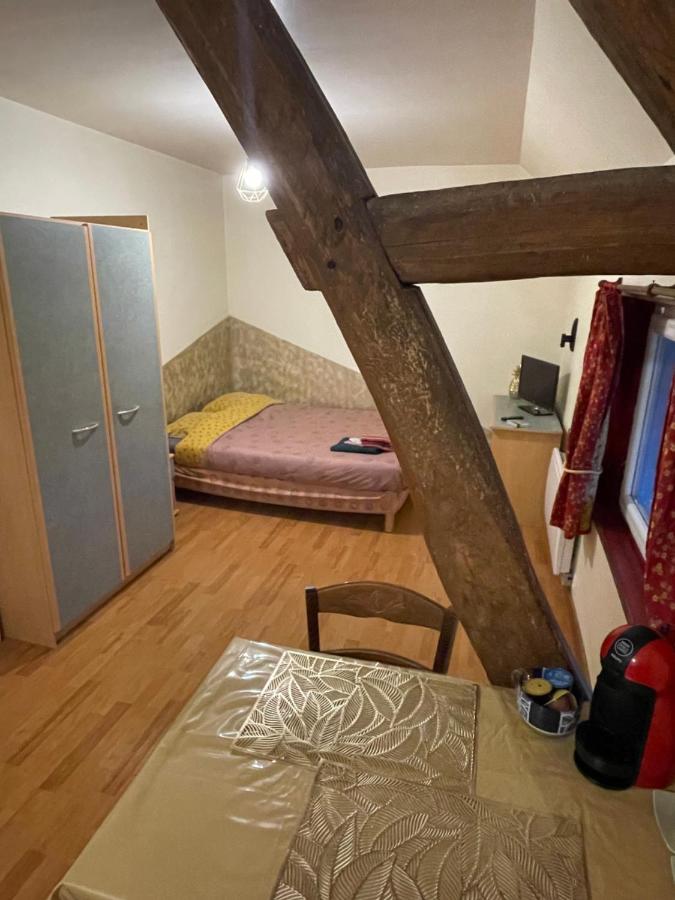 Le Old School - B&B Paroy-sur-Tholon