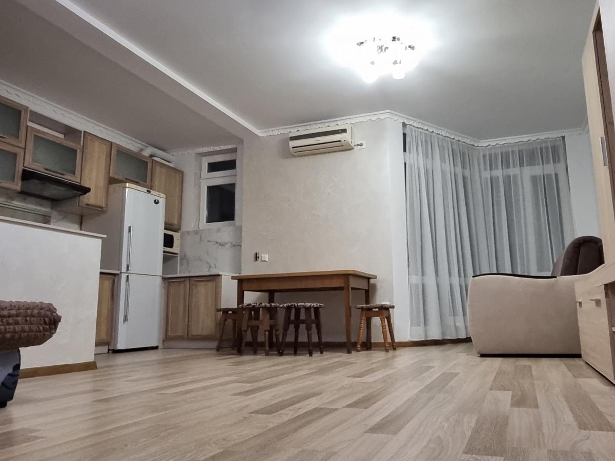 B&B Ternopil - Однокімнатна квартира неподалік центру та автовокзалу - Bed and Breakfast Ternopil