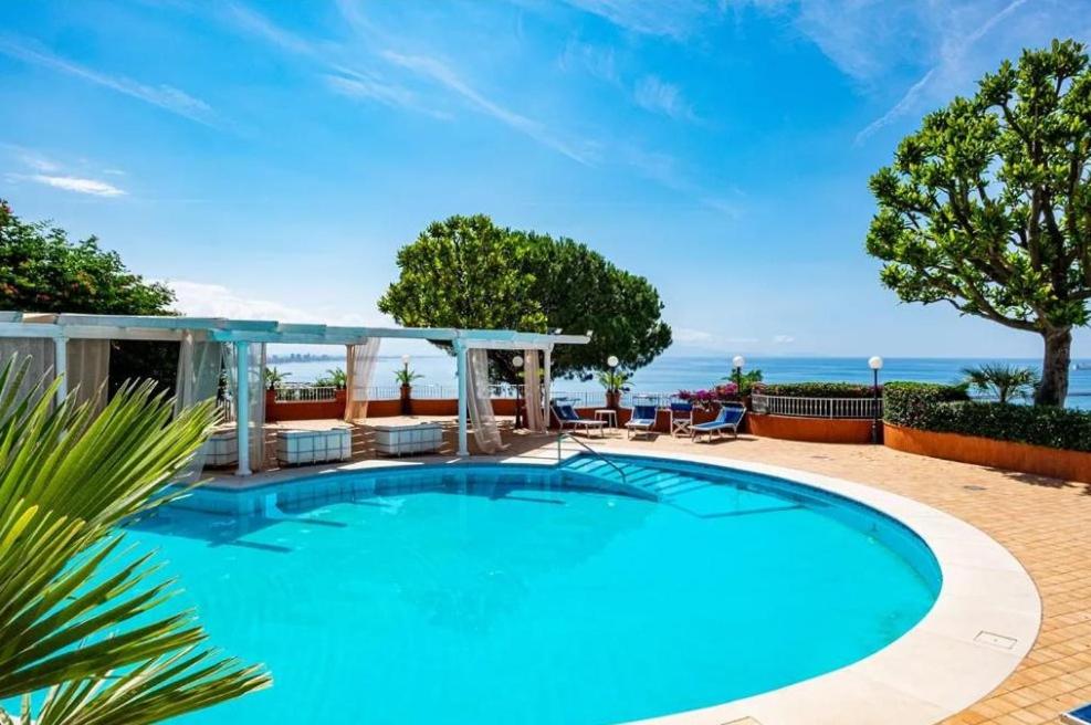 B&B Salerno - Hotel Villa Poseidon & Events - Bed and Breakfast Salerno