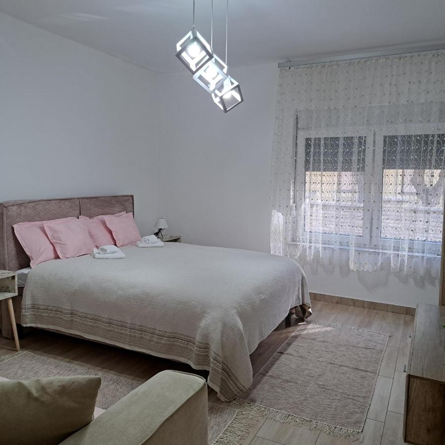 B&B Subotica - Apartman Bosiljka 1 - Bed and Breakfast Subotica