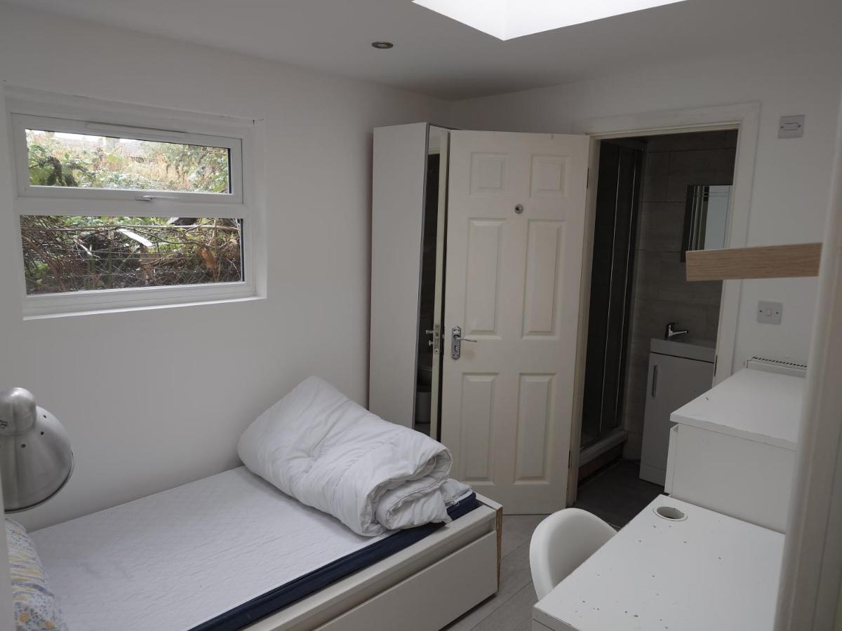 The Old Guest House, Norbury Avenue - Chambres d’hôtes