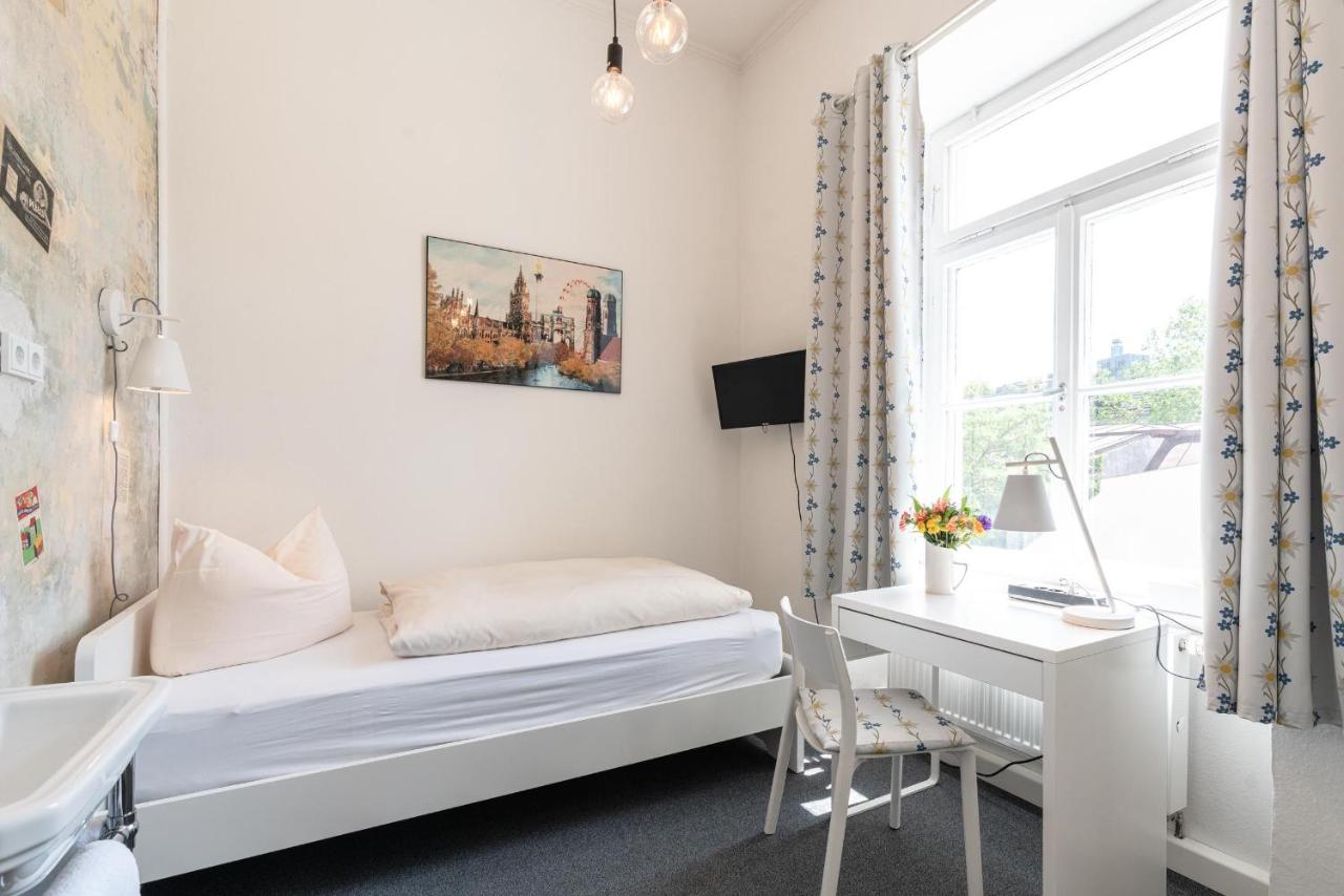 Single Room with Shared Shower and Toilet