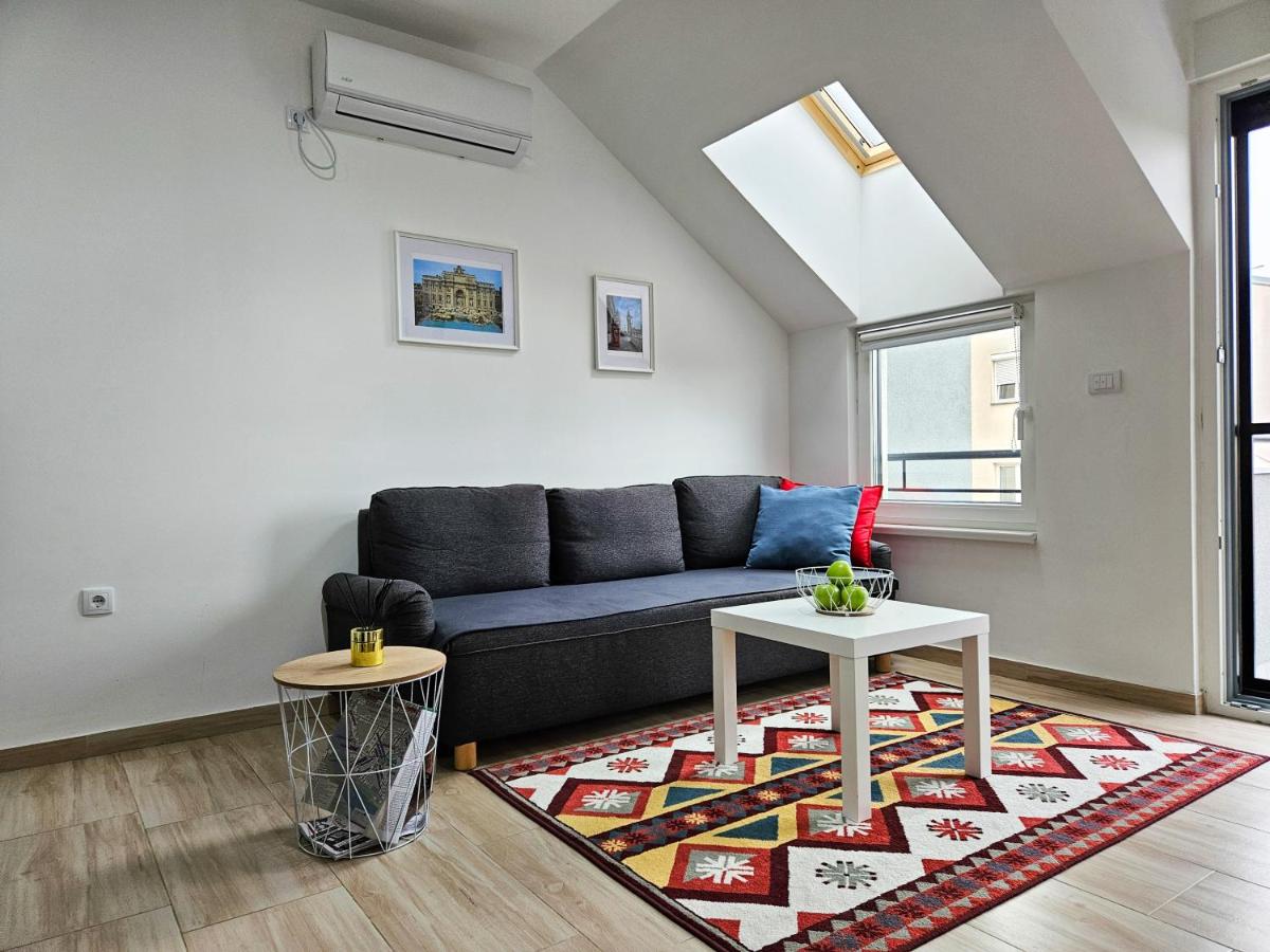 Roman Apartman - B&B Sremska Mitrovica