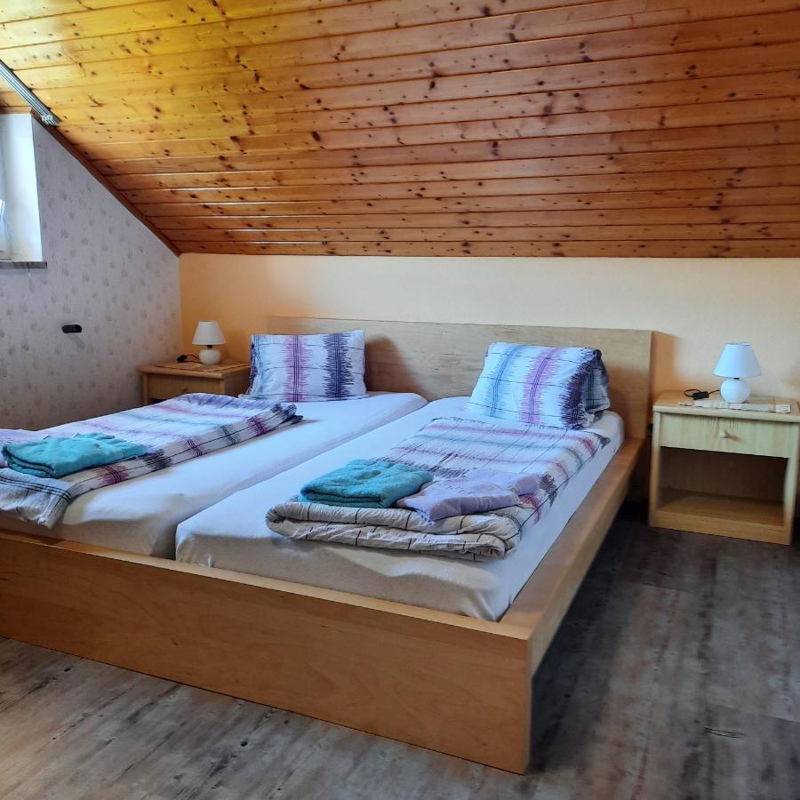 One-Bedroom Apartment with Balcony