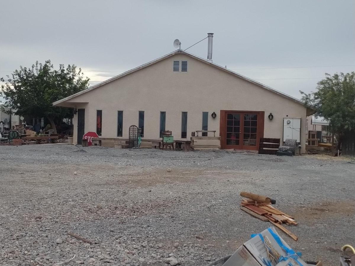 Black Star Ranch Vineyard - B&B