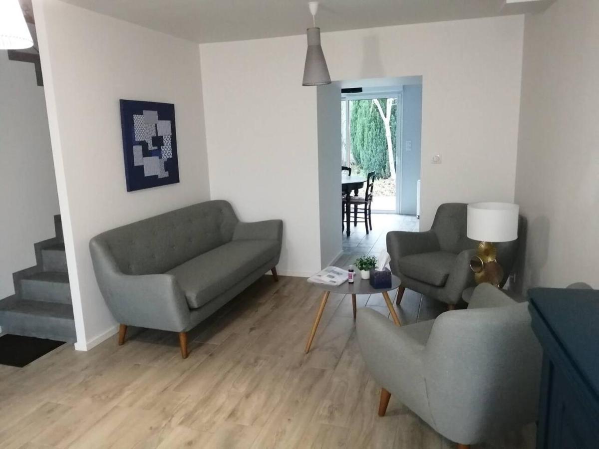 Gîte Baie de St-Brieuc -3 chambres et 3 salles de bain - parc expo - jardin terrasse - Parking gratuit - Chambres d'hôtes Ploufragan