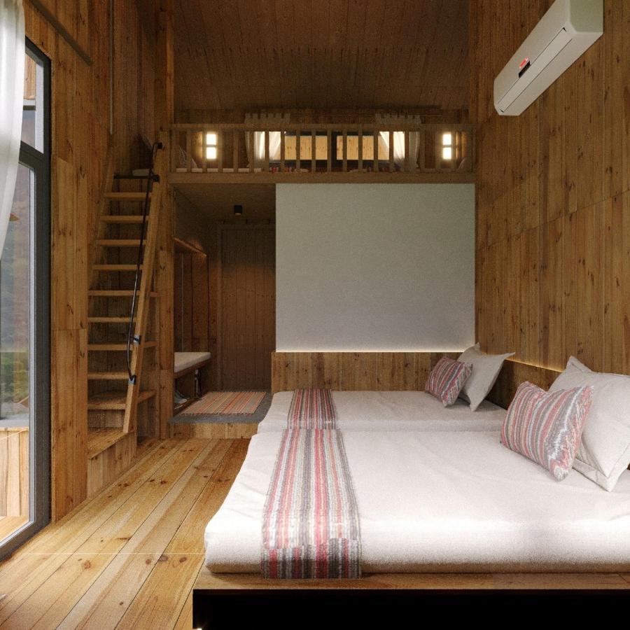 Twin Room with Private Bathroom