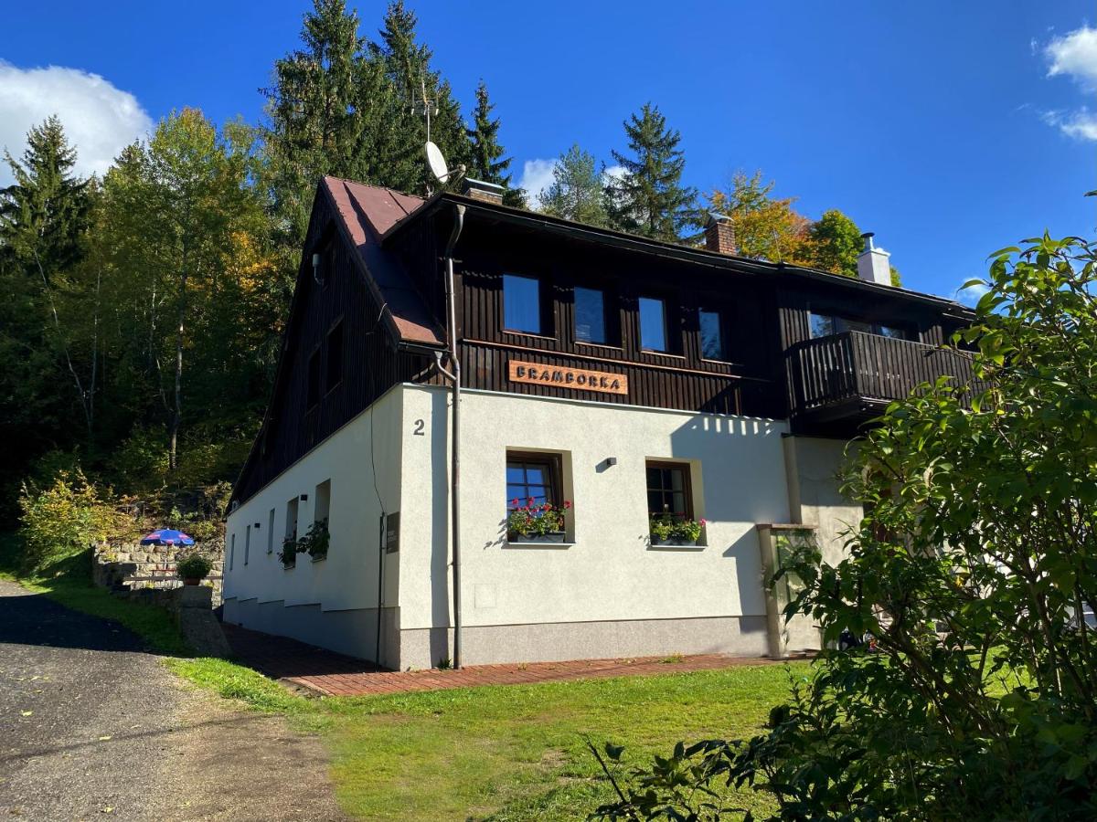 Apartmány Bramborka - Bed and Breakfast