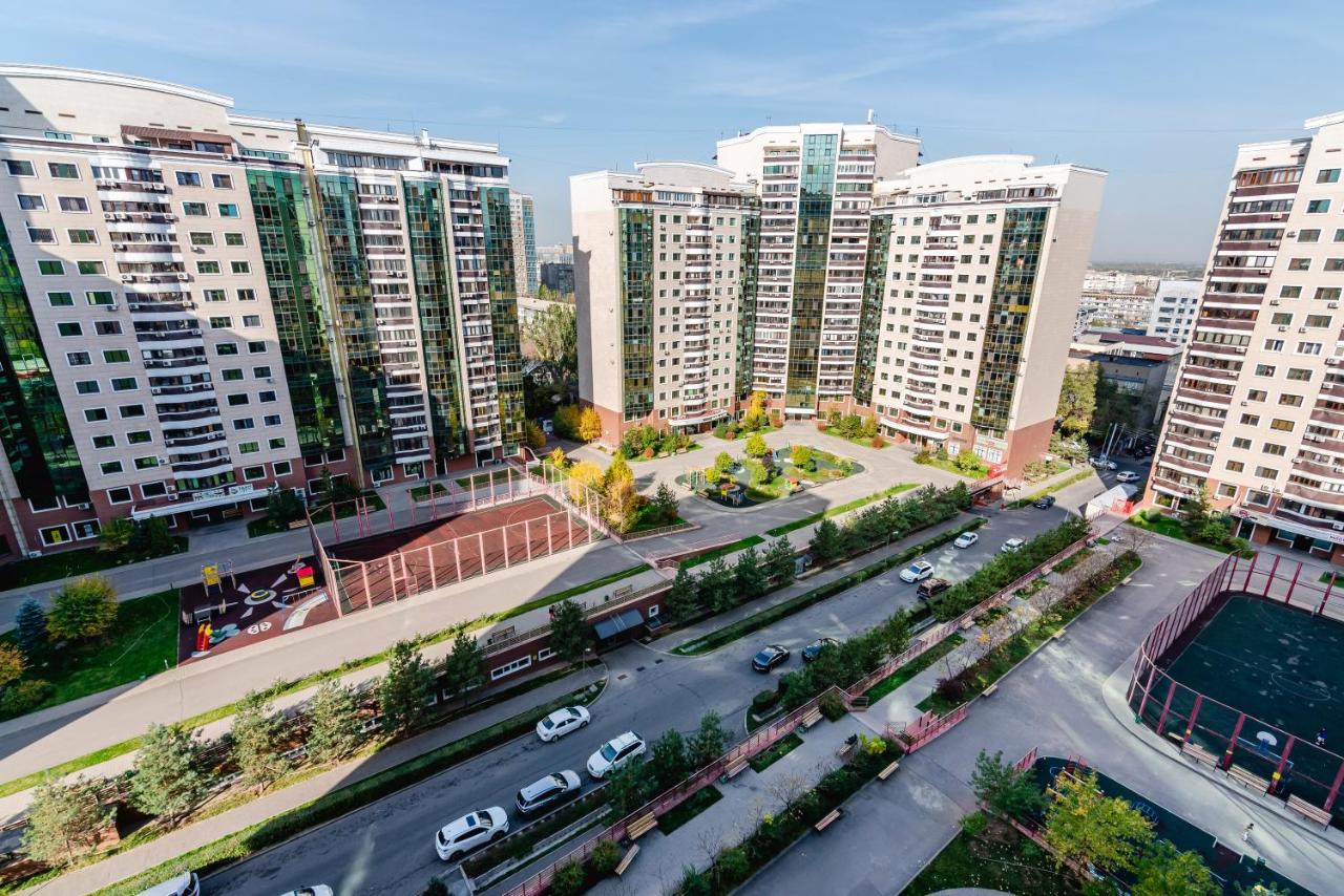 Aray apartment - Bed and Breakfast Almaty