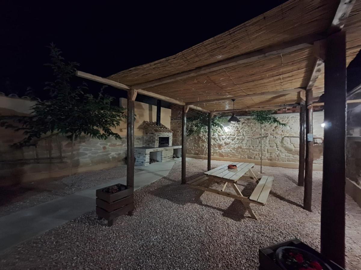 Casa Rural Claudia - Bed and Breakfast