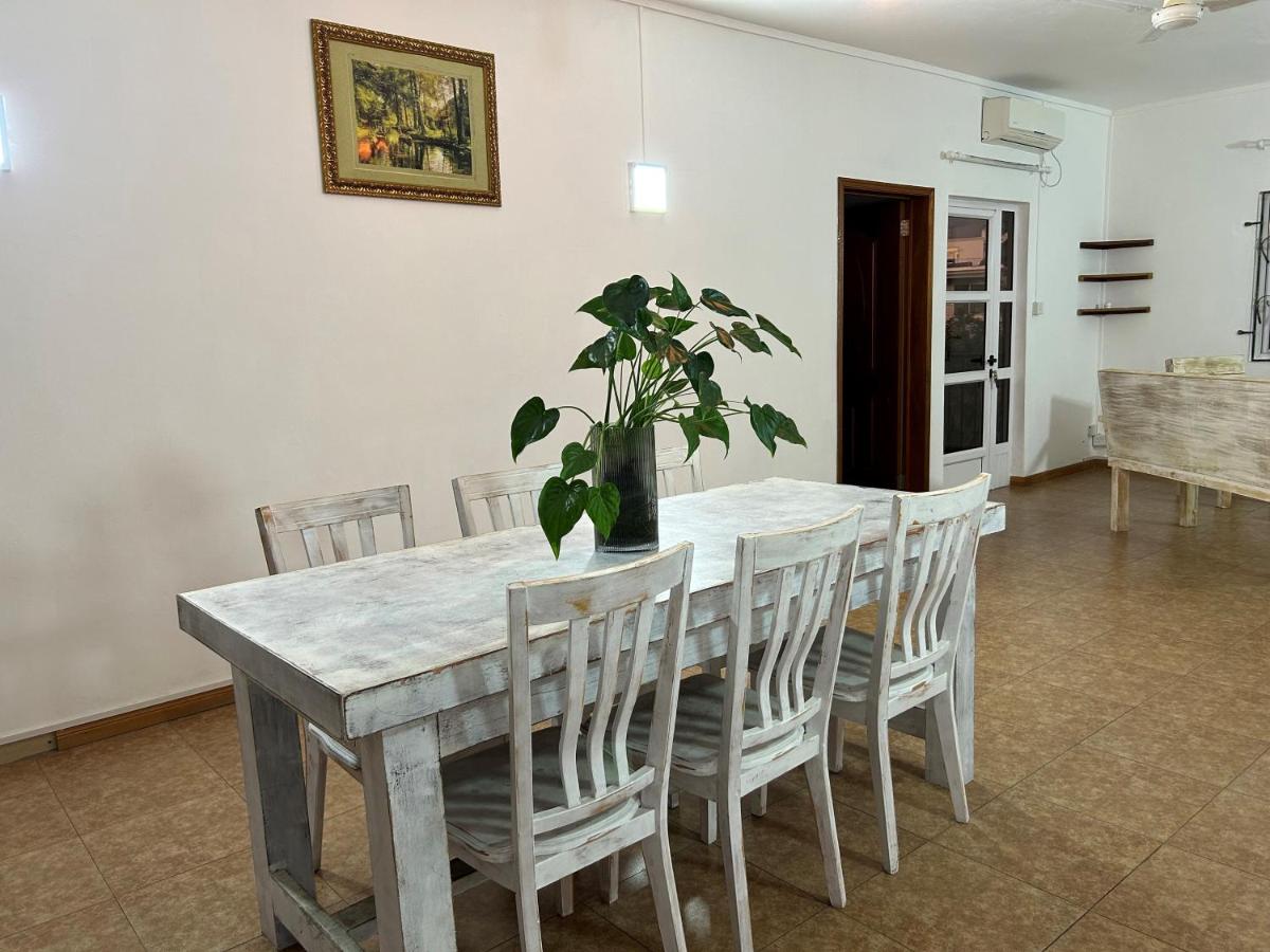 Apartment with Garden View