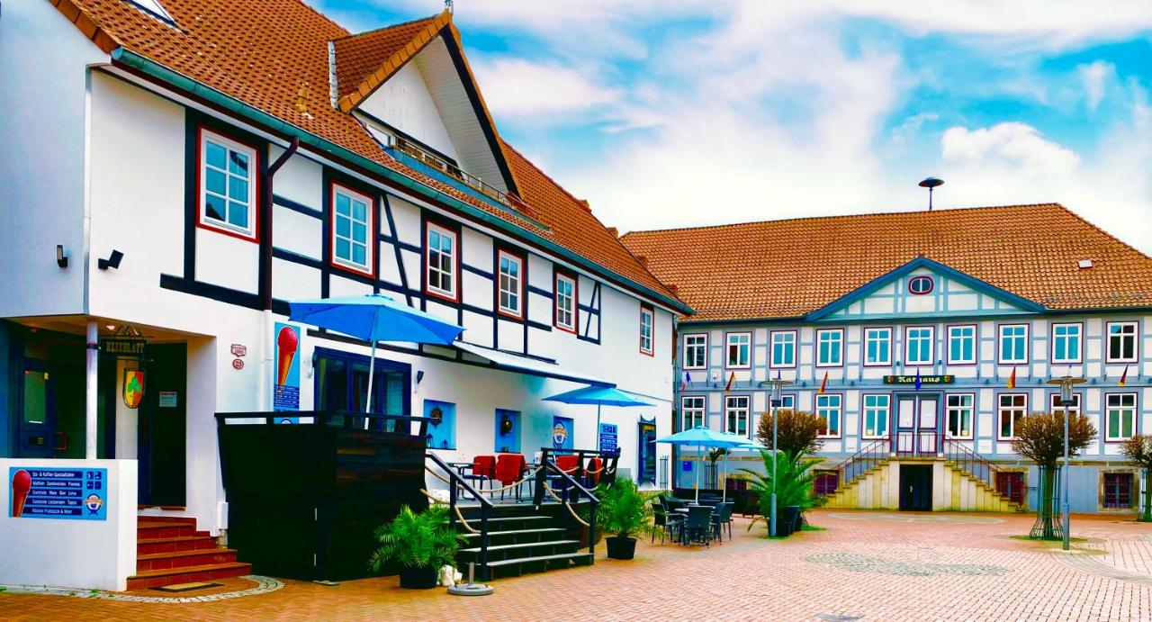 KLEEBLATT Residenz am Rathaus - B&B