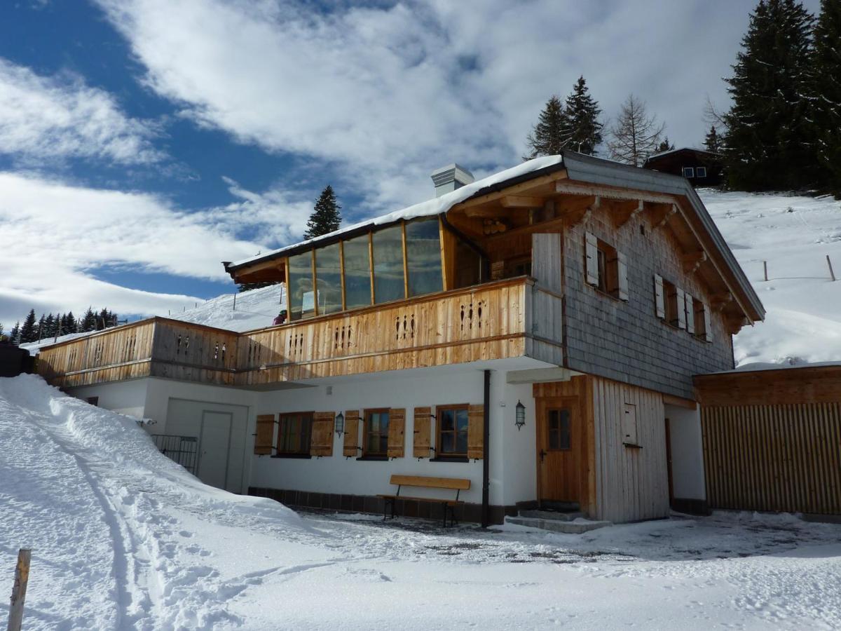 Almapartment Skiwiege - Ski-in - Ski-out ONLY - Bed and Breakfast Kirchberg in Tirol