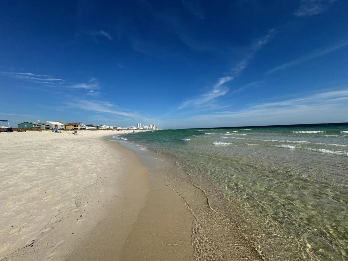 Saltwater Pearl at Pelican Place - Heated Pool & Gulf Views, Beach Across Street - B&B