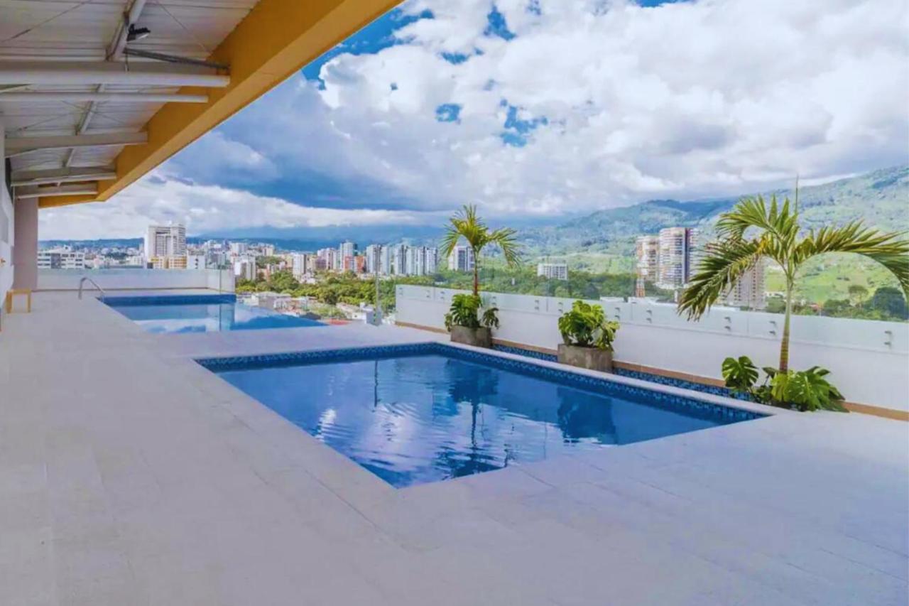 Espacioso apartamento en la mejor zona de Armenia - Edificio 1A Club House - B&B