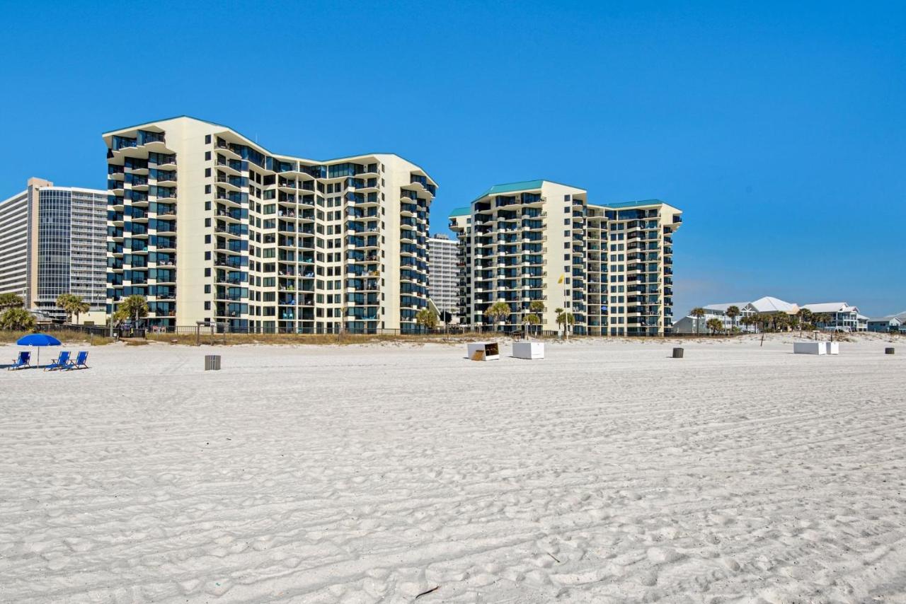 Newly Renovated Beachfront Condo! Free Beach Chair Service! by Dolce Vita Getaways PCB - B&B Panama City Beach