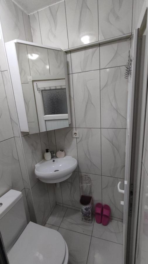 Studio au sous sol - B&B