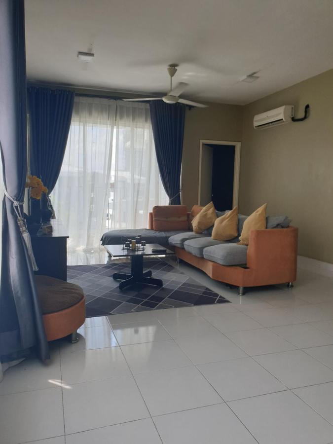 B&B Cyberjaya - Cyberia Crescent Cyberjaya -3 Bedroom 8 pax - Bed and Breakfast Cyberjaya