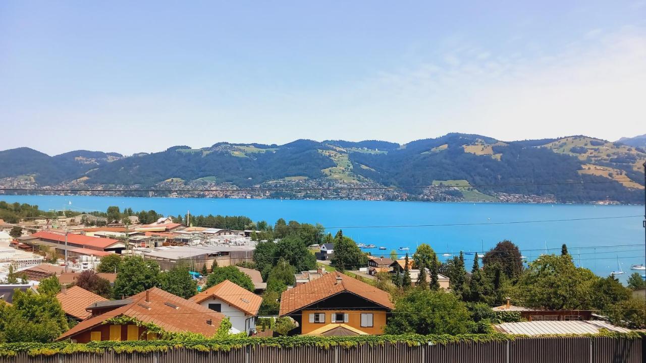 Swiss Apartment Thunersee - B&B Einigen