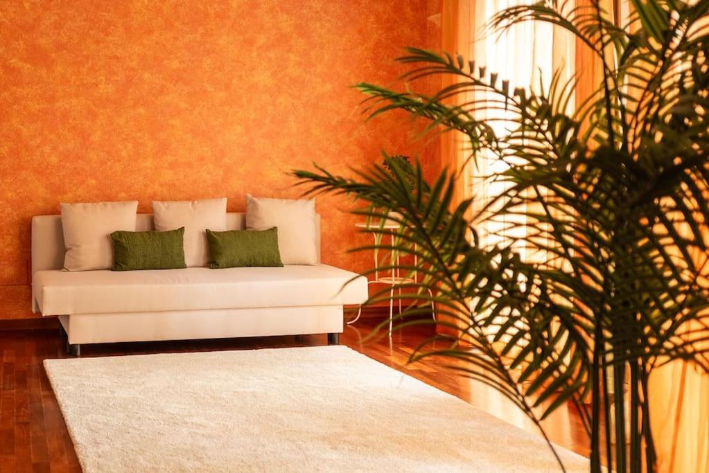 B&B Busto Arsizio - Attico vicino Milano, MXP, Rho Fiera - Bed and Breakfast Busto Arsizio