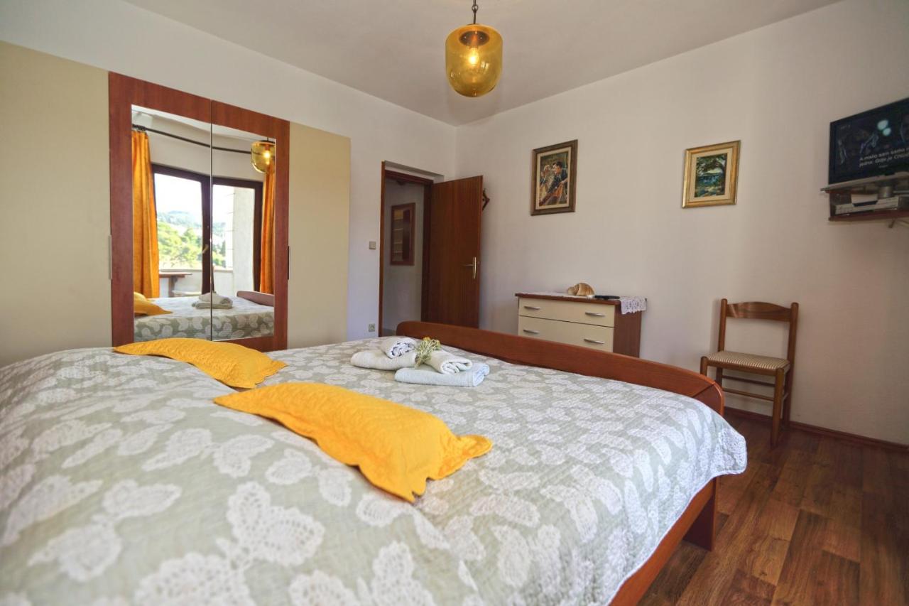 Apartment mit 1 Schlafzimmer, Balkon und Meerblick