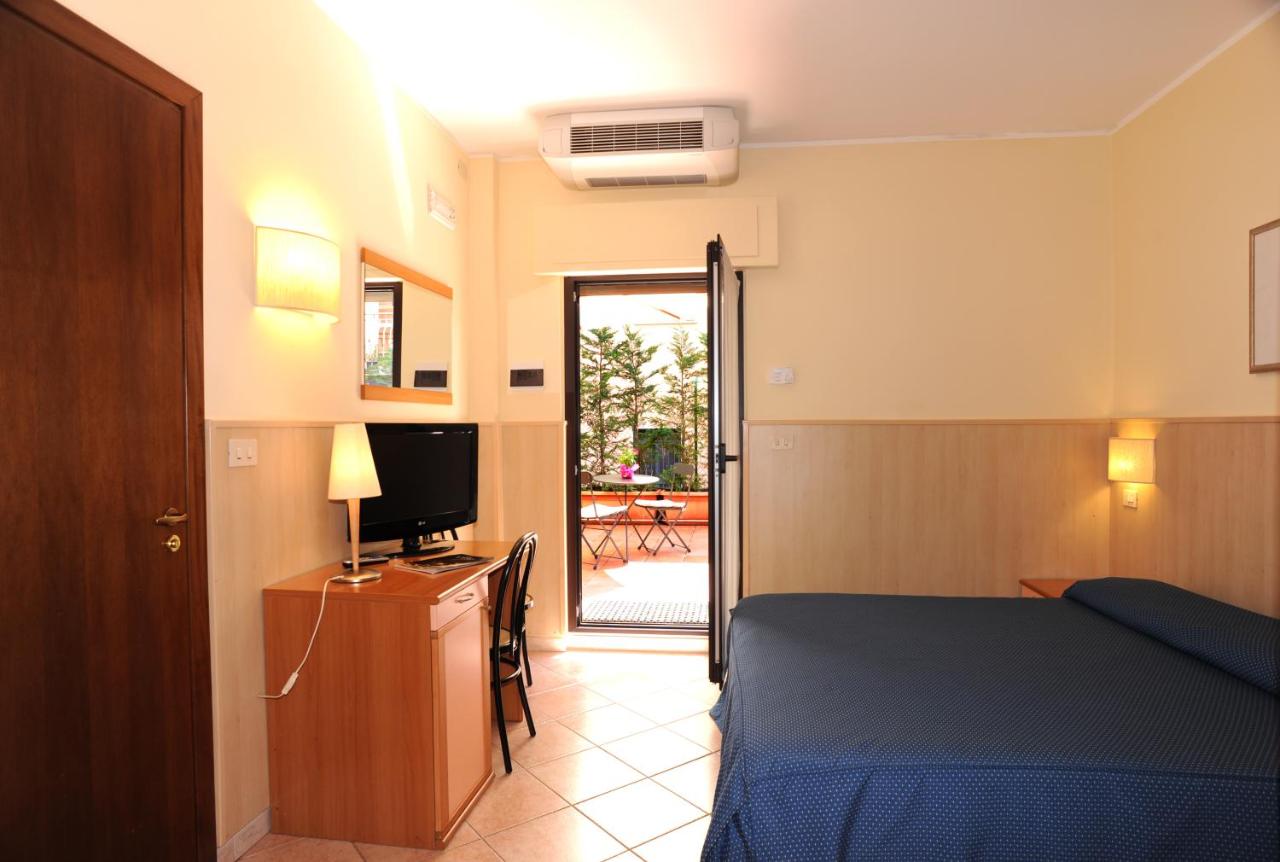Dreibettzimmer