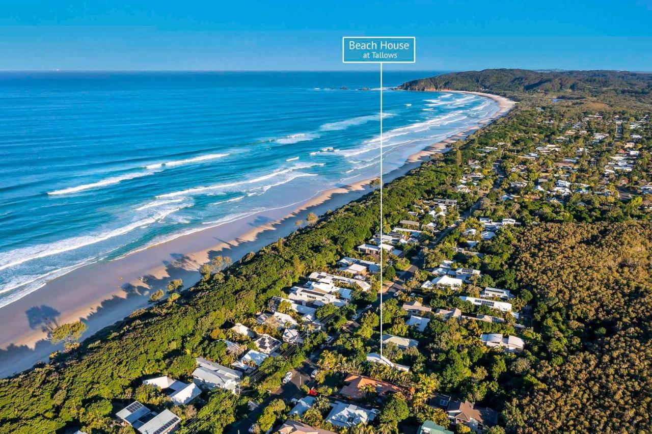 Beach House at Tallows - pet-friendly 4 BR retreat - B&B Byron Bay