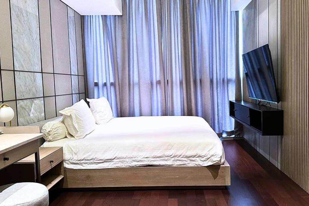 B&B Jakarta - Lux & Spacious 3BR in Central Jakarta - Bed and Breakfast Jakarta