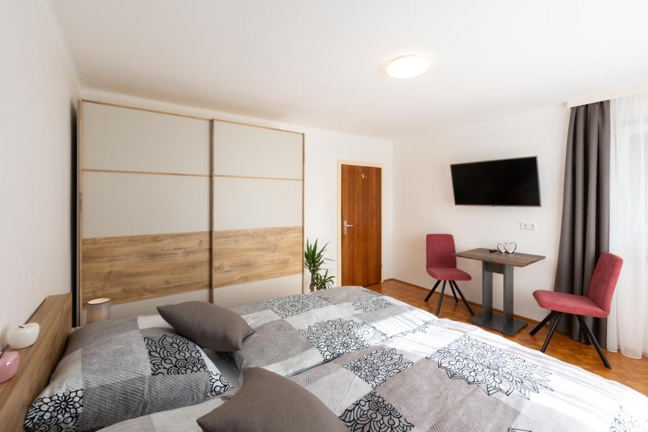 Appartement Annis Murtalblick - B&B Sankt Margarethen im Lungau