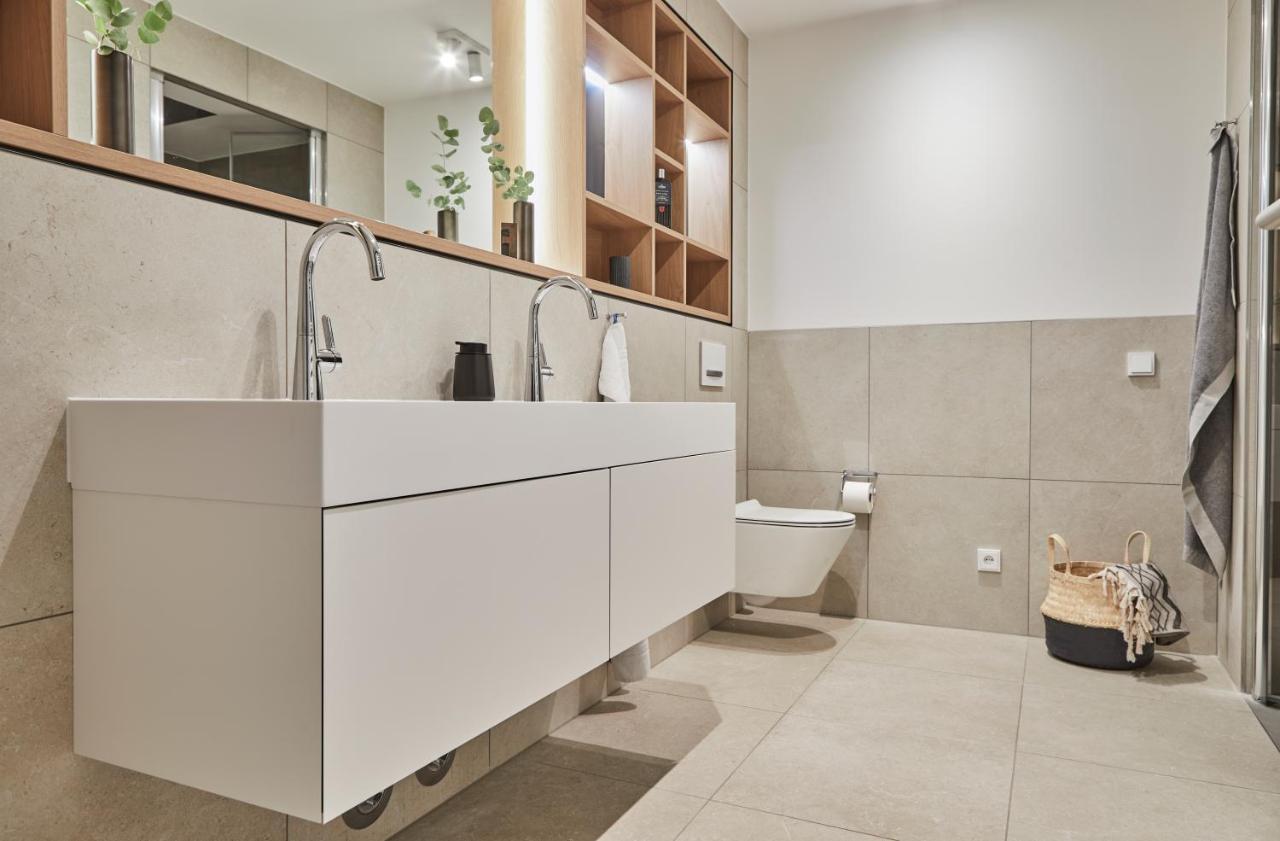 Family Suite mit Dampfbad und Balkon
