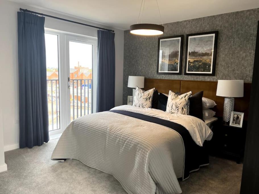 B&B Leicester - Waterside House - Bed and Breakfast Leicester