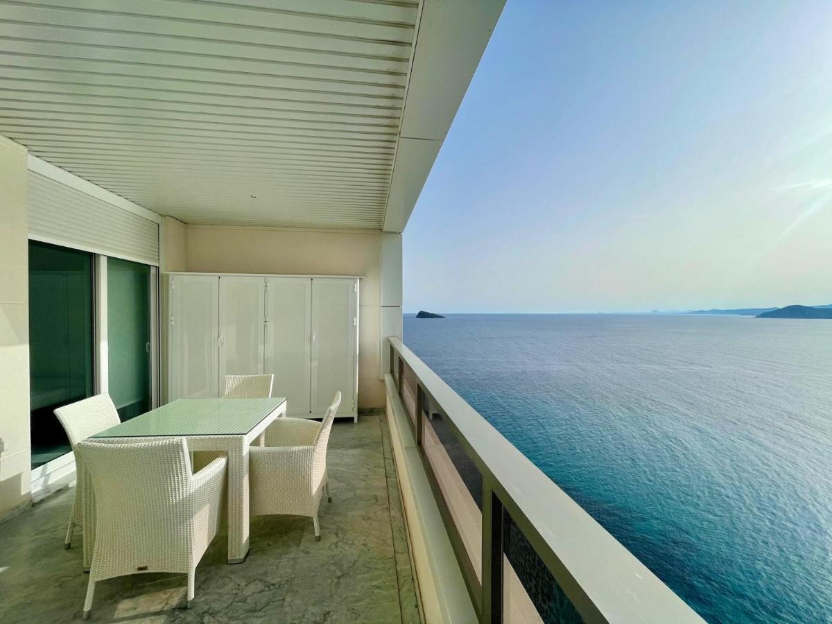 Mediterranean Views Benidorm - B&B Benidorm