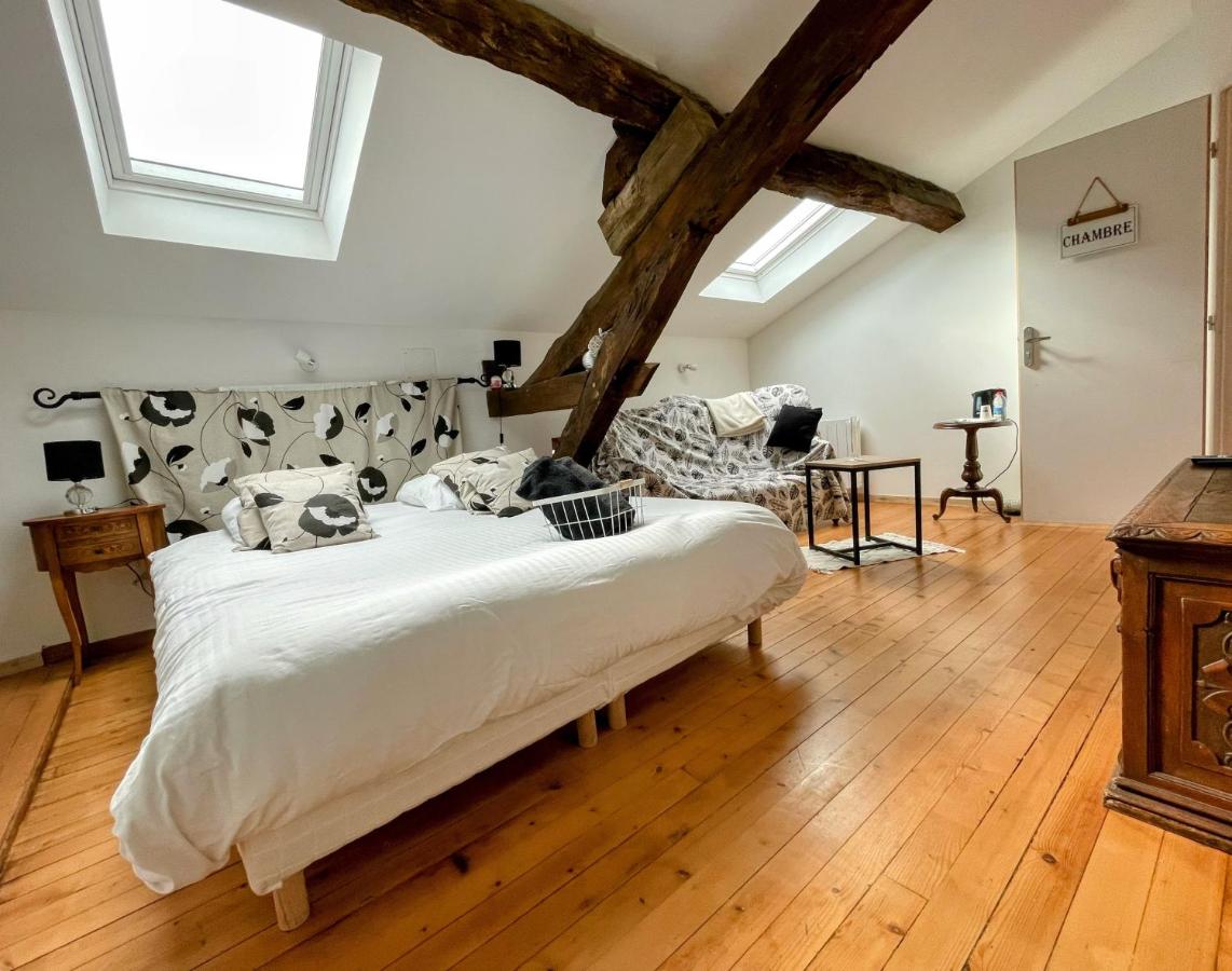 Kamer met Kingsize Bed