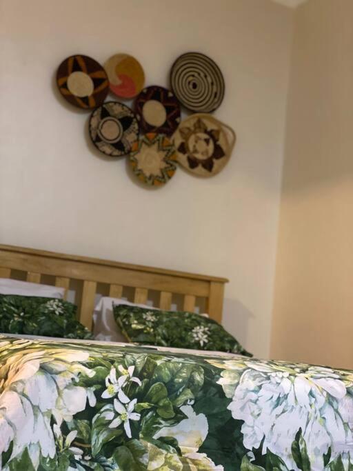 B&B Kampala - NEW affordable secure &accesible 1-bedroom MUYENGA - Bed and Breakfast Kampala