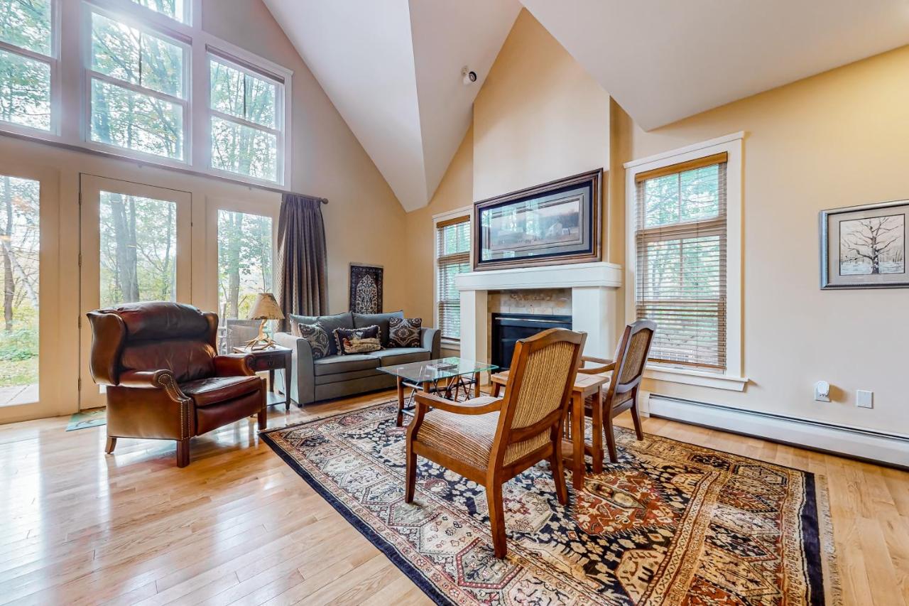 A1 at Castle Hill - Townhome - B&B