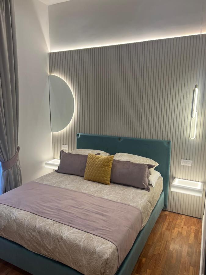 Queen Room with Balcony