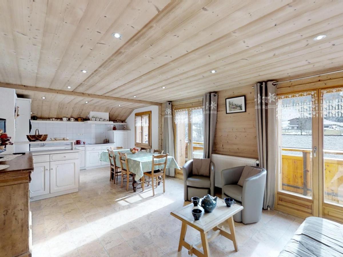Appartement cosy avec balcon, proche des pistes et village - 6 pers, parking inclus - FR-1-467-48 - Chambres d’hôtes