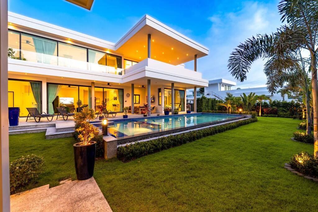 Luxury Modern 6 Bed Private Pool Villa LLW - Ferienwohnung