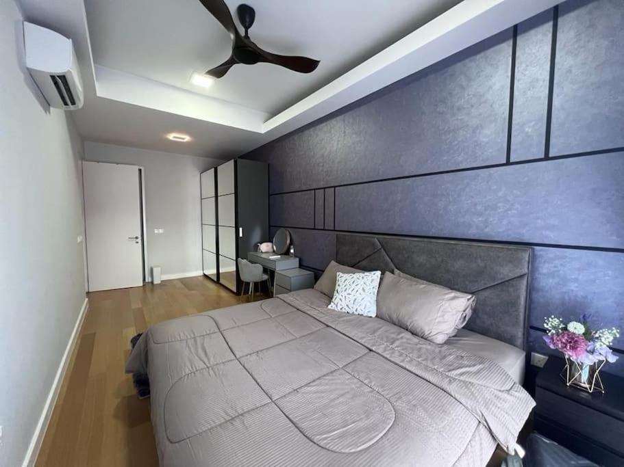 Three-Bedroom Premium Apartment with Balcony