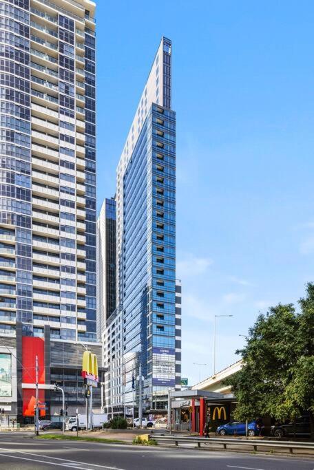 Stylish 2 bed Stature Southbank - Ferienwohnung Melbourne