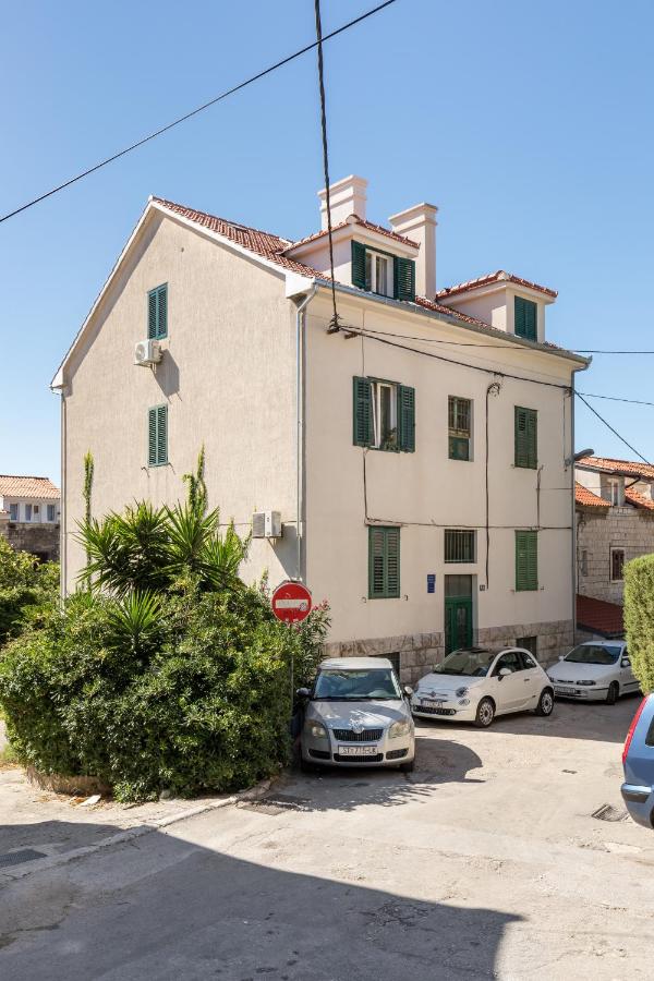 Old town experience, sea view, center&beach, 2BTHR - B&B Spalato