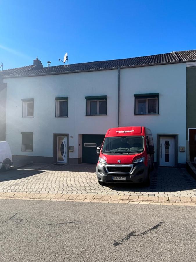 Ferienwohnung Dodler - Chambres d’hôtes Vaudrevange