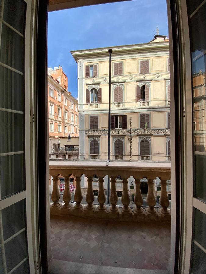 Eureka Rooms - B&B