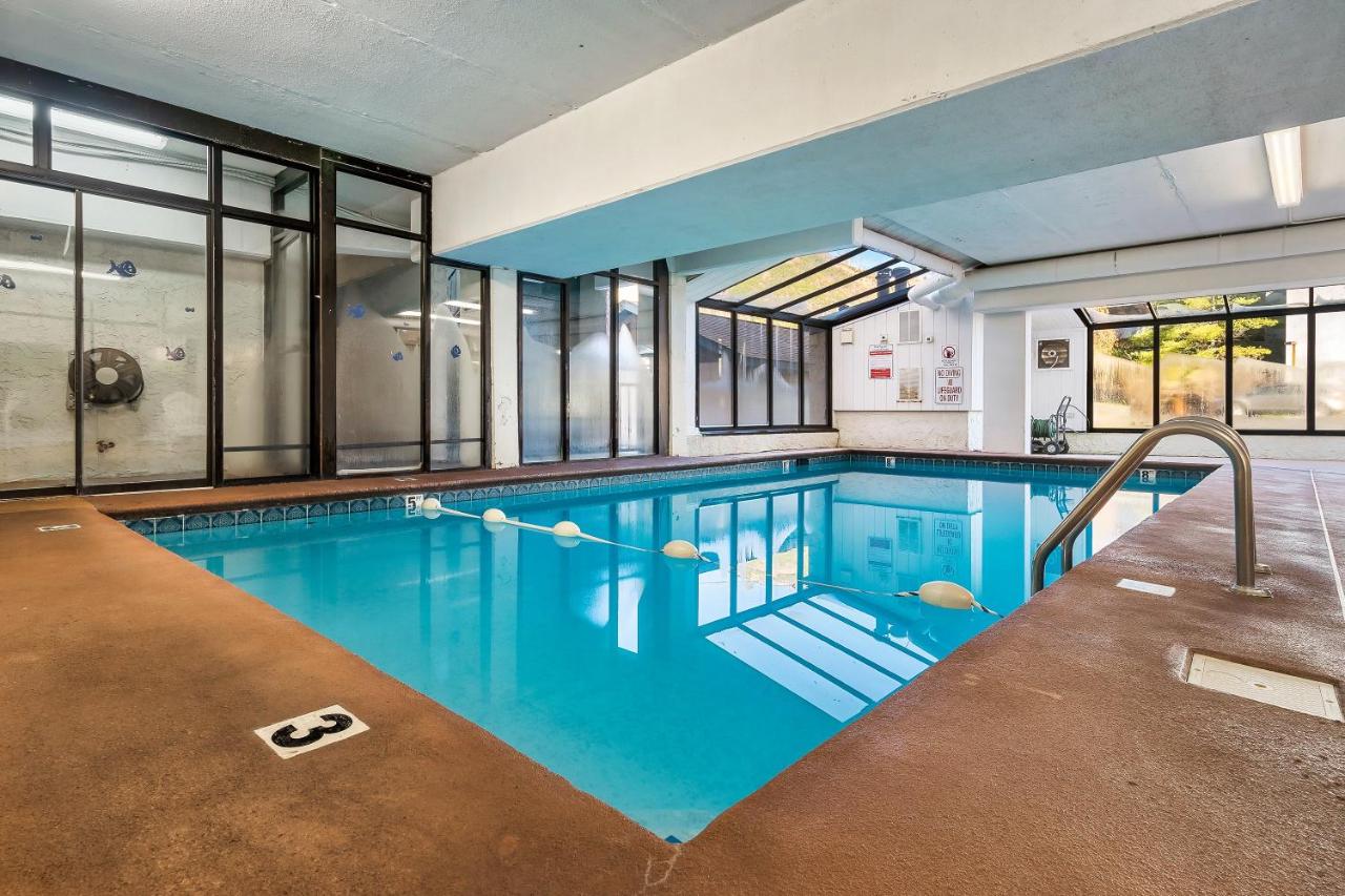 Suite Serenity of Gatlinburg*indoor & outdoor pool - B&B